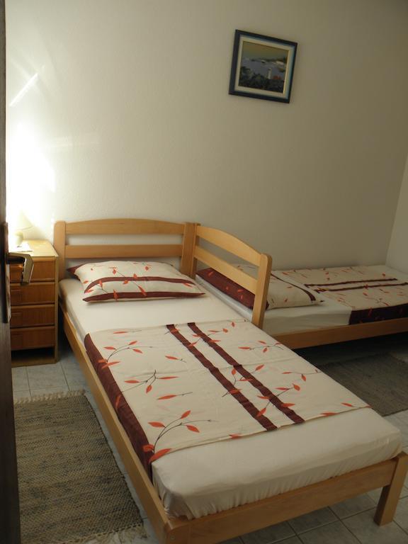 Apartments Babic Novalja Szoba fotó