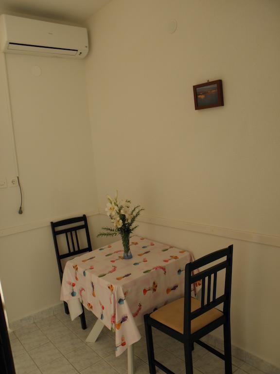 Apartments Babic Novalja Szoba fotó