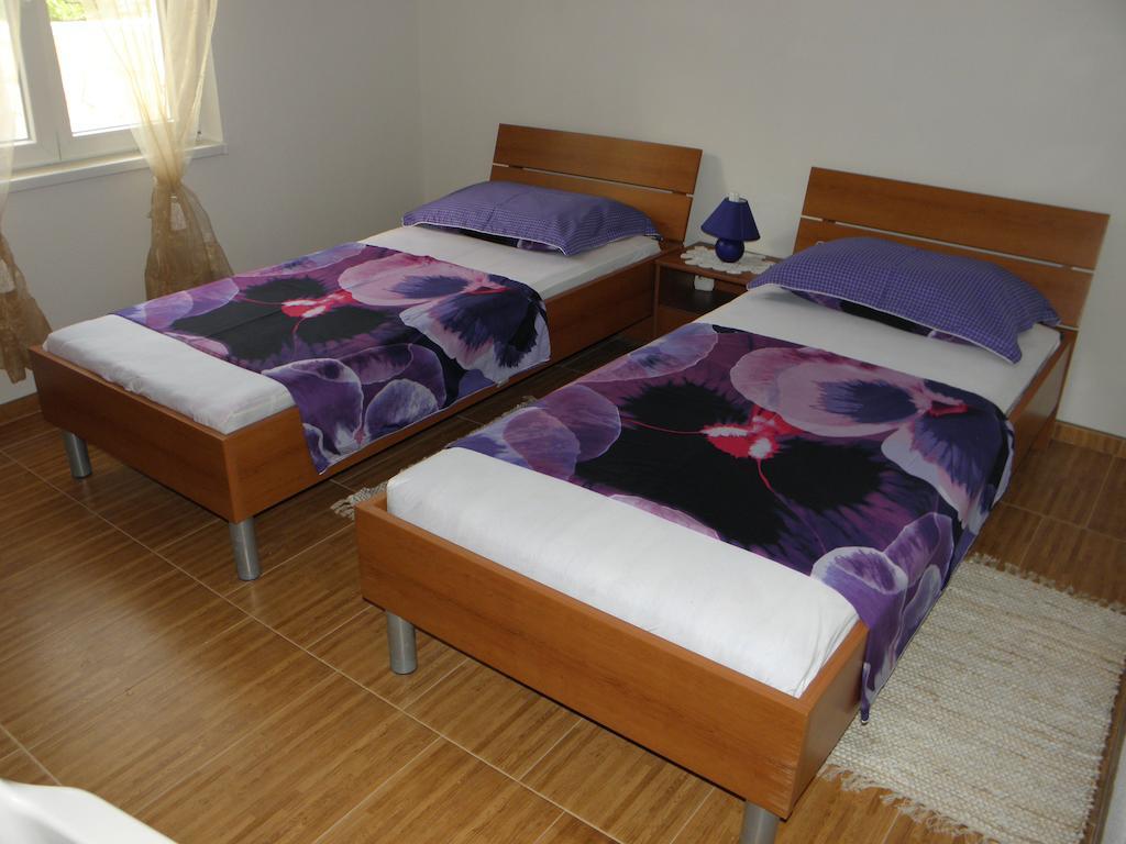 Apartments Babic Novalja Szoba fotó
